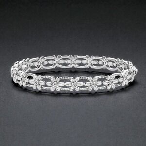 Montana Silversmiths Crazy Daisies Cubic Zirconia Bracelet Retail $90 - NEW!